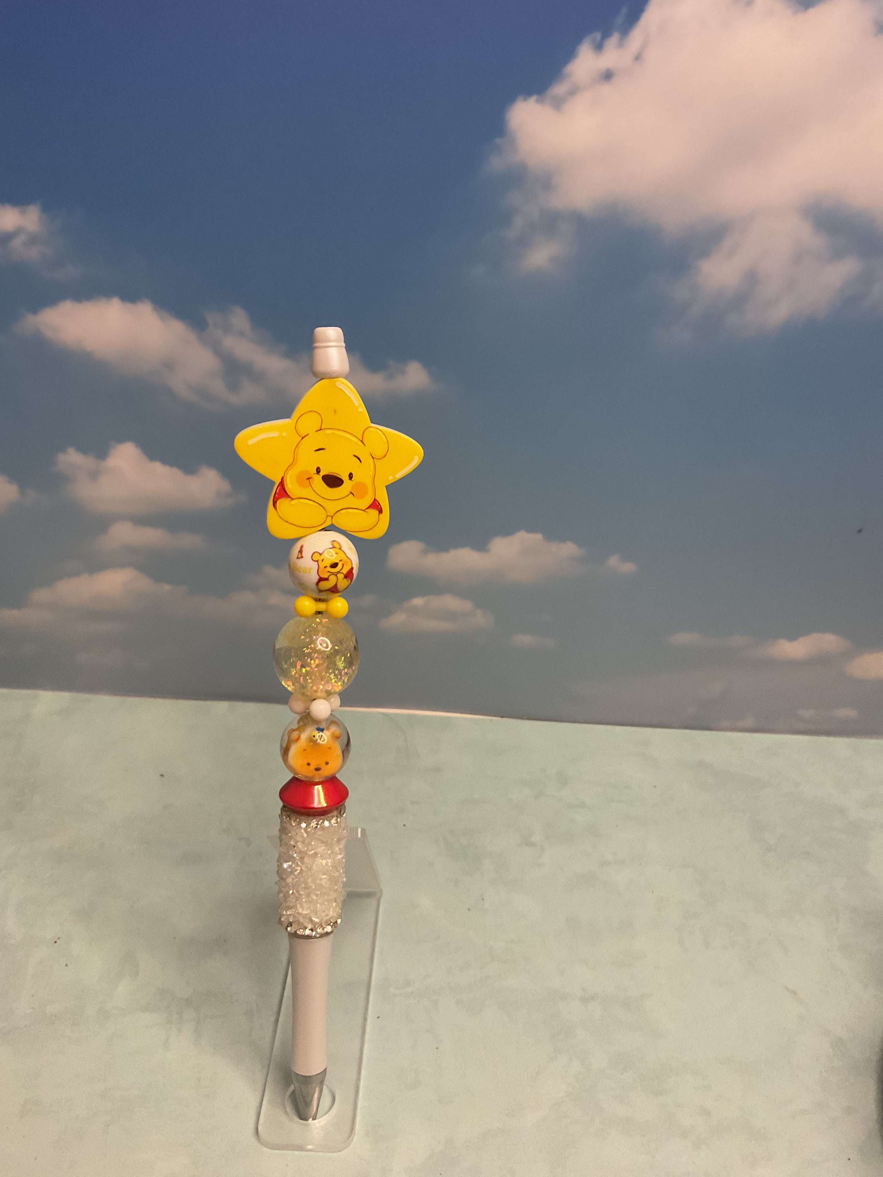 Disney Winnie the Pooh Character Pen w/ Clear Beads Beaded Pencil Topper