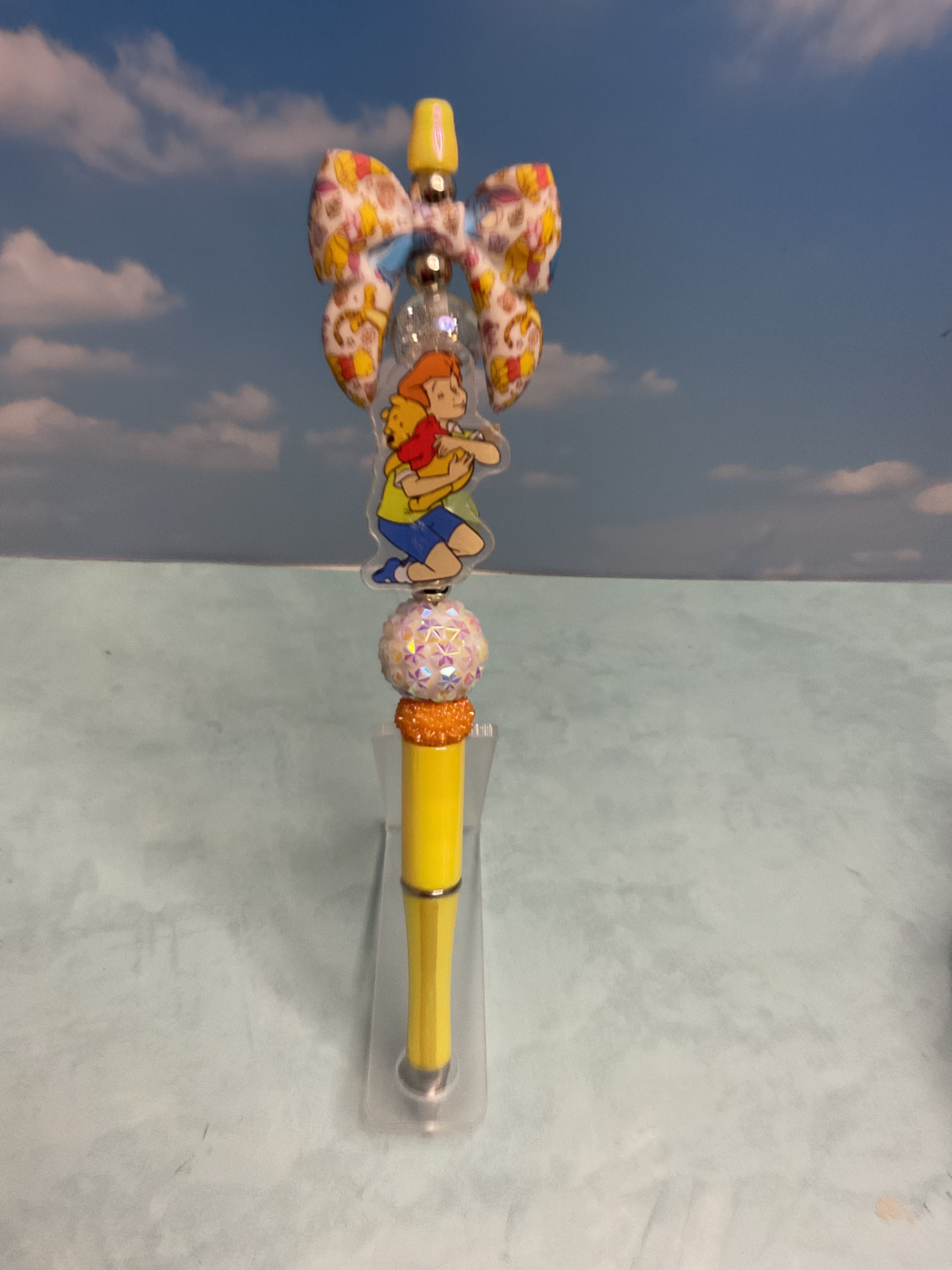 Handmade Beaded Ballpoint Pen, Cartoon Figure, Decorative Bow, Black Ink