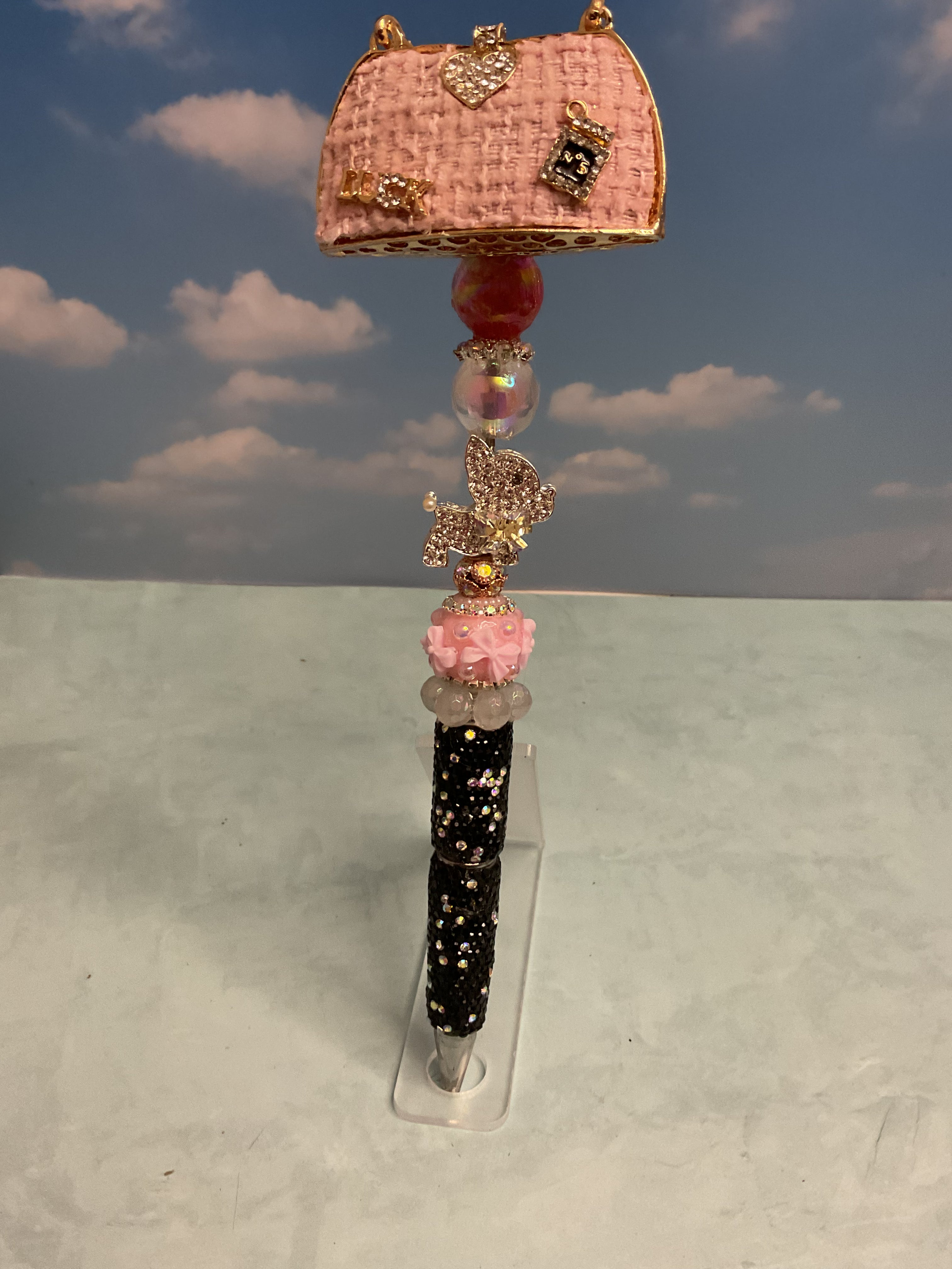 Handmade Beaded Decorative Ballpoint Pen, Pink Purse Topper, Glitter, Black Ink